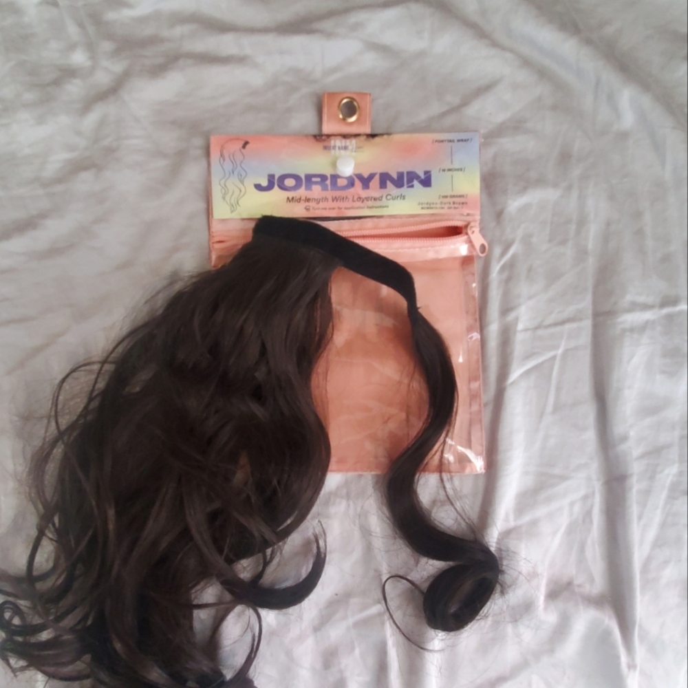 INH Jordynn Ponytail Extension: Dark Brown